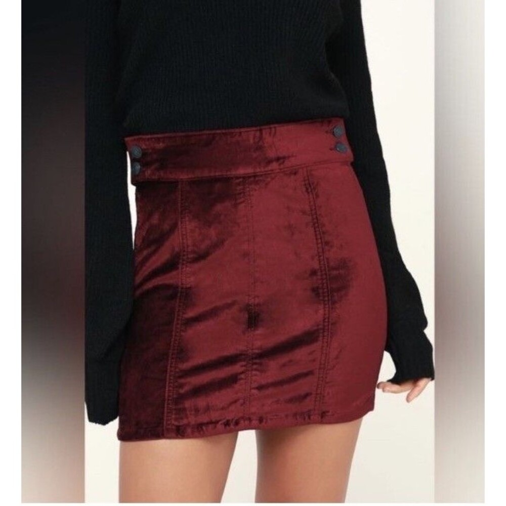 Free People Retro Velvet Mini Kimora Skirt Size 28 Academia Clueless Vampy
